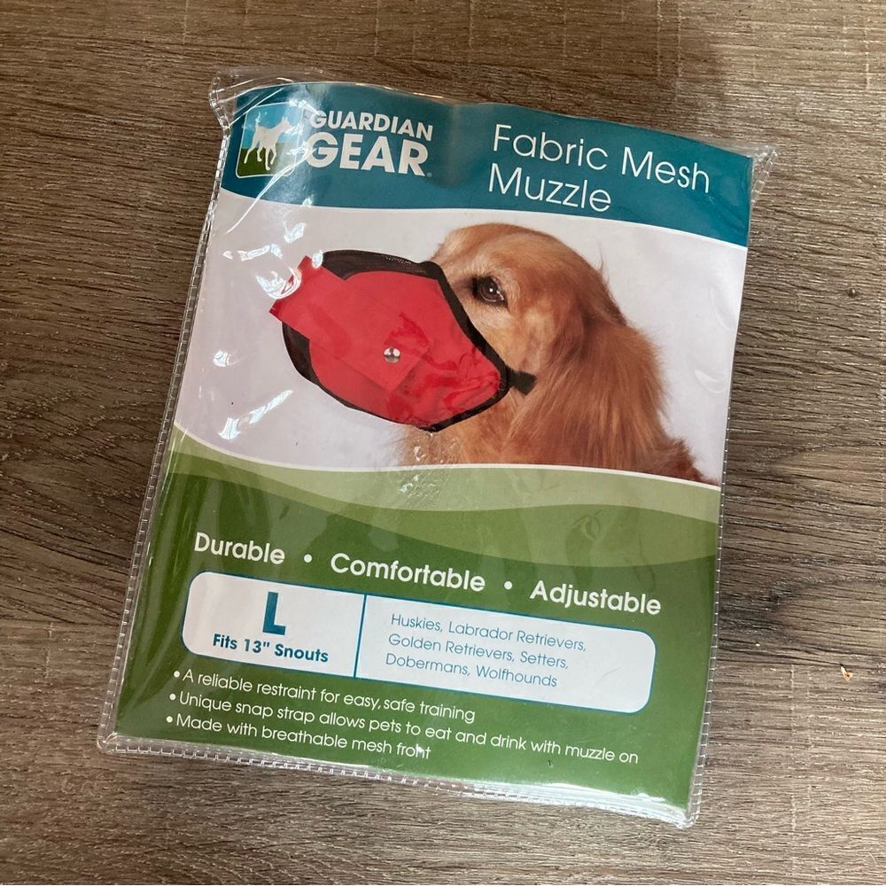 NWT Guardian Gear Red Mesh Dog Muzzle L